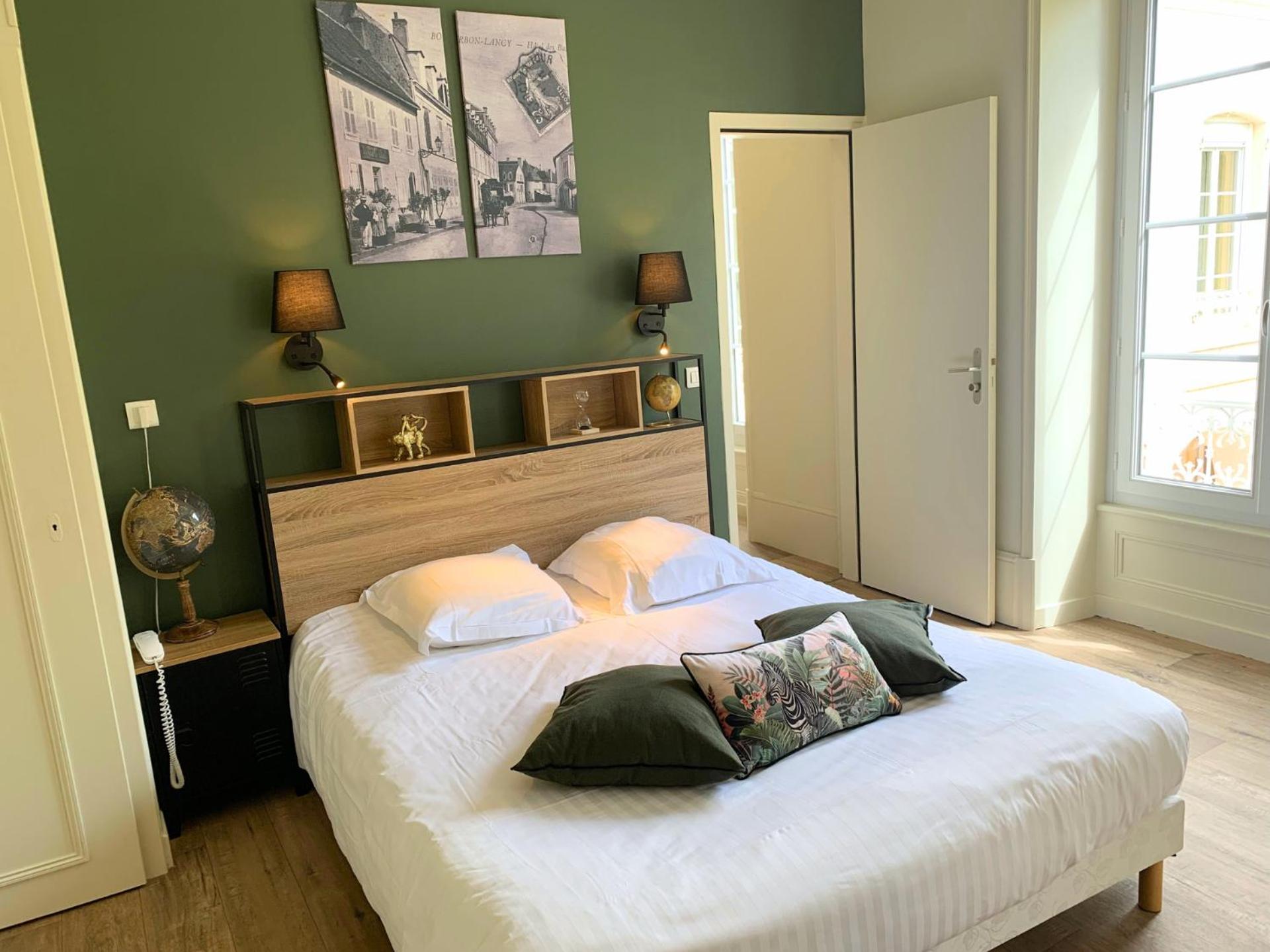 Grand Hotel De Bourbon-Lancy - Spa Et Restaurant - Logis 外观 照片